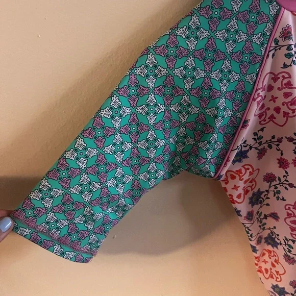 Platypus Kids Secret Garden UPF50+ Short Sleeve Rash Top Size 12 NWT - Picture 5 of 6